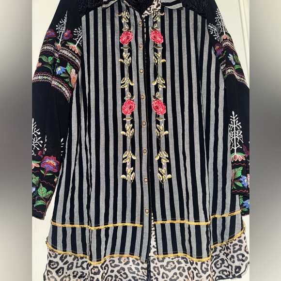 John Mark Black and Gray Striped Floral Embroidered Top - Picture 14 of 16